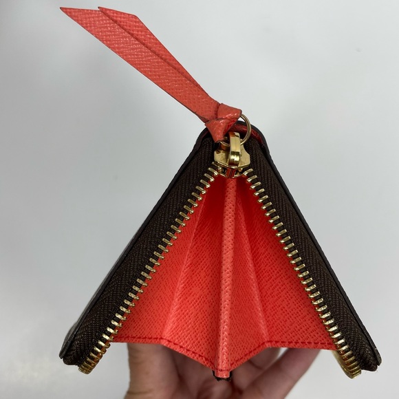 Louis Vuitton Monogram Clemence wallet Piment interior - Picture 11 of 16